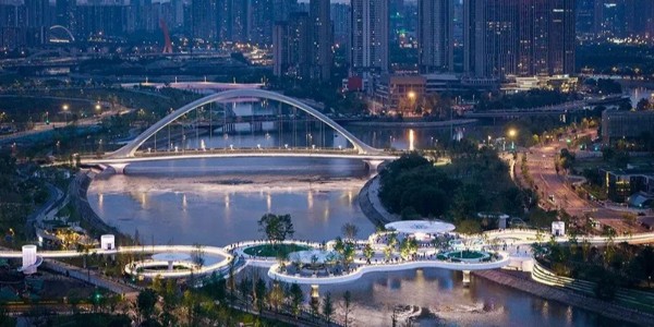 成都漂浮公園，一座橋，九種風(fēng)景