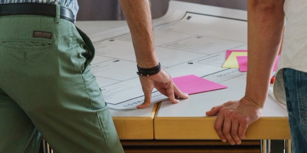 ?？萍耙韵聦W(xué)歷，不得擔(dān)任總監(jiān)理工程師、項目設(shè)計負(fù)責(zé)人