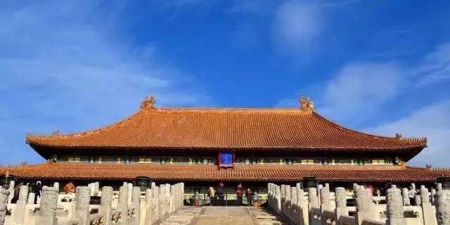 建筑物的“對(duì)稱”之美！